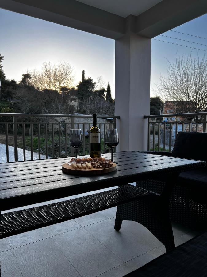 Giannel Luxury 1 *